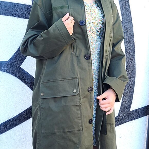 Zadig & Voltaire Kiddy Mili Etoiles Parka WJCP2901F – Chic Utility Meets Effortl - Picture 5 of 13